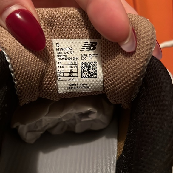 Men’s New Balance 1906R - Picture 3 of 3